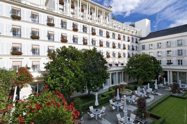 Hotel Bristol Paris